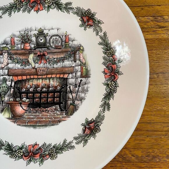 Royal Stafford “Christmas Eve” large Pasta bowl NWT - Picture 2 of 6